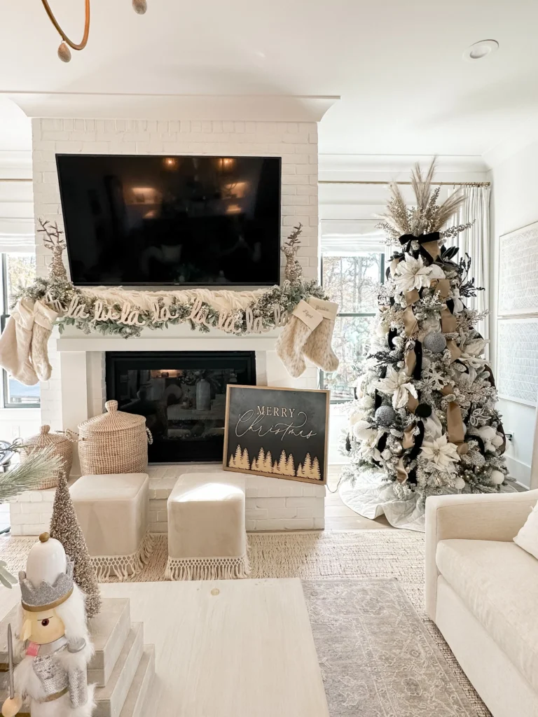 Neutral Christmas Design Inspiration for a Warm Holiday Home - J Miles ...