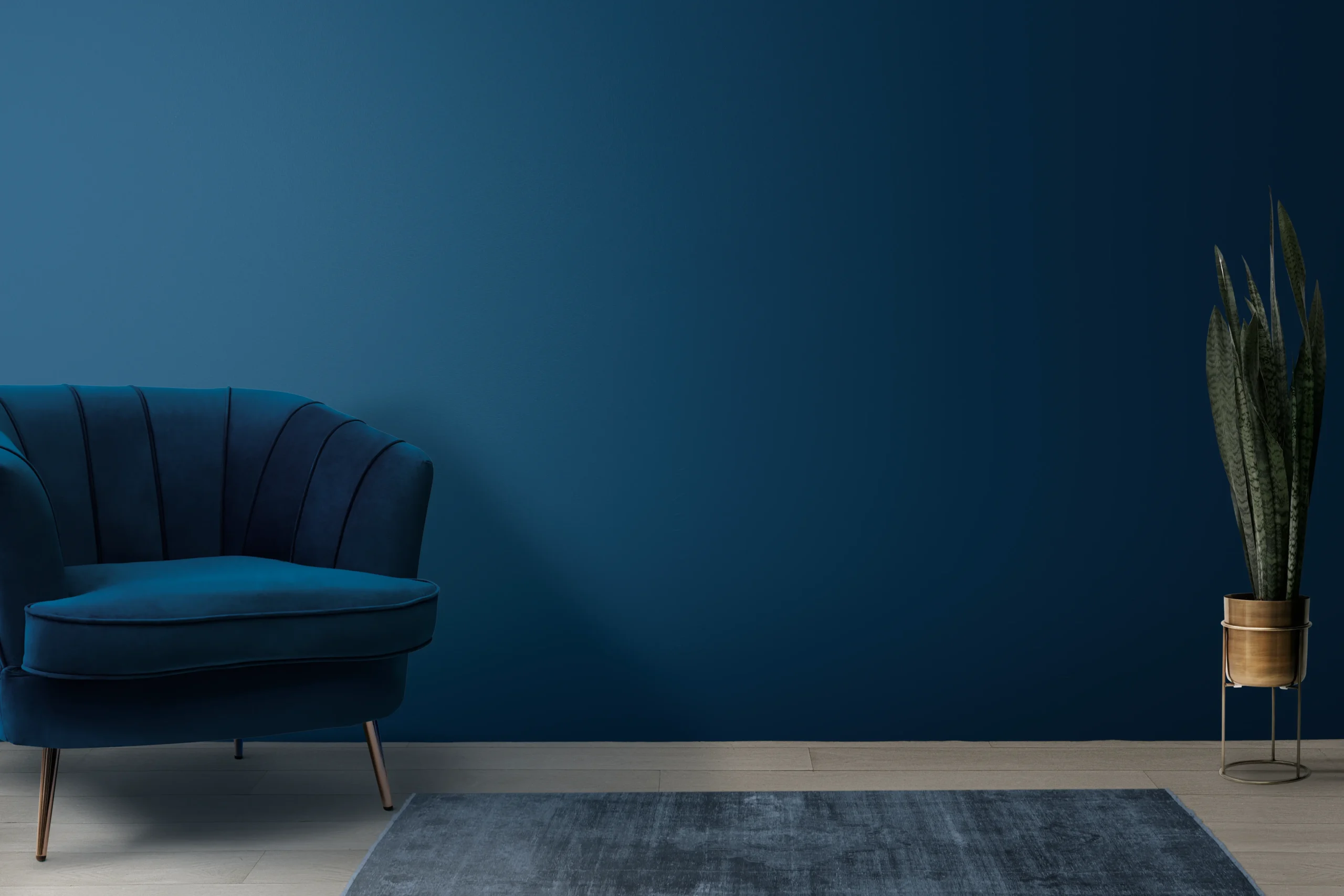 How to Choose the Best Navy Blue Paint Colors for Your Home (Room-by-Room Guide)? 3 stylish Navy blue interior design scaled